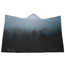 Laden Sie das Bild in den Galerie-Viewer, Foggy Trees - Hooded Blanket