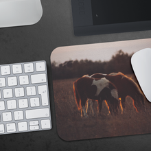 Laden Sie das Bild in den Galerie-Viewer, Mini Horses - Mousepad