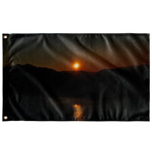 Laden Sie das Bild in den Galerie-Viewer, Dillon Reservoir Sunset - Flag