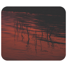 Laden Sie das Bild in den Galerie-Viewer, Sunrise Reflection - Mousepad