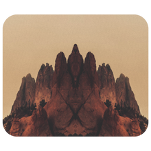 Laden Sie das Bild in den Galerie-Viewer, Garden of the Gods edits - Mousepad