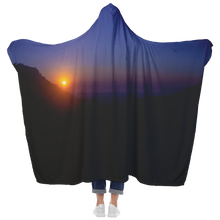 Load image into Gallery viewer, Incline Sunrise - Hooded Blanket