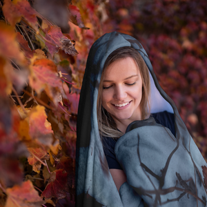 Snowy Leaves - Hooded Blanket