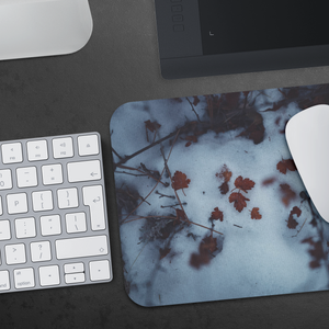 Snowy Leaves - Mousepad