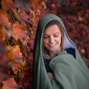 Foggy Mountains - Hooded Blanket