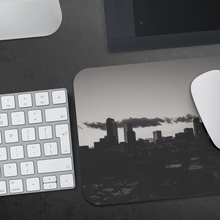 Laden Sie das Bild in den Galerie-Viewer, Denver Skyline - Mousepad