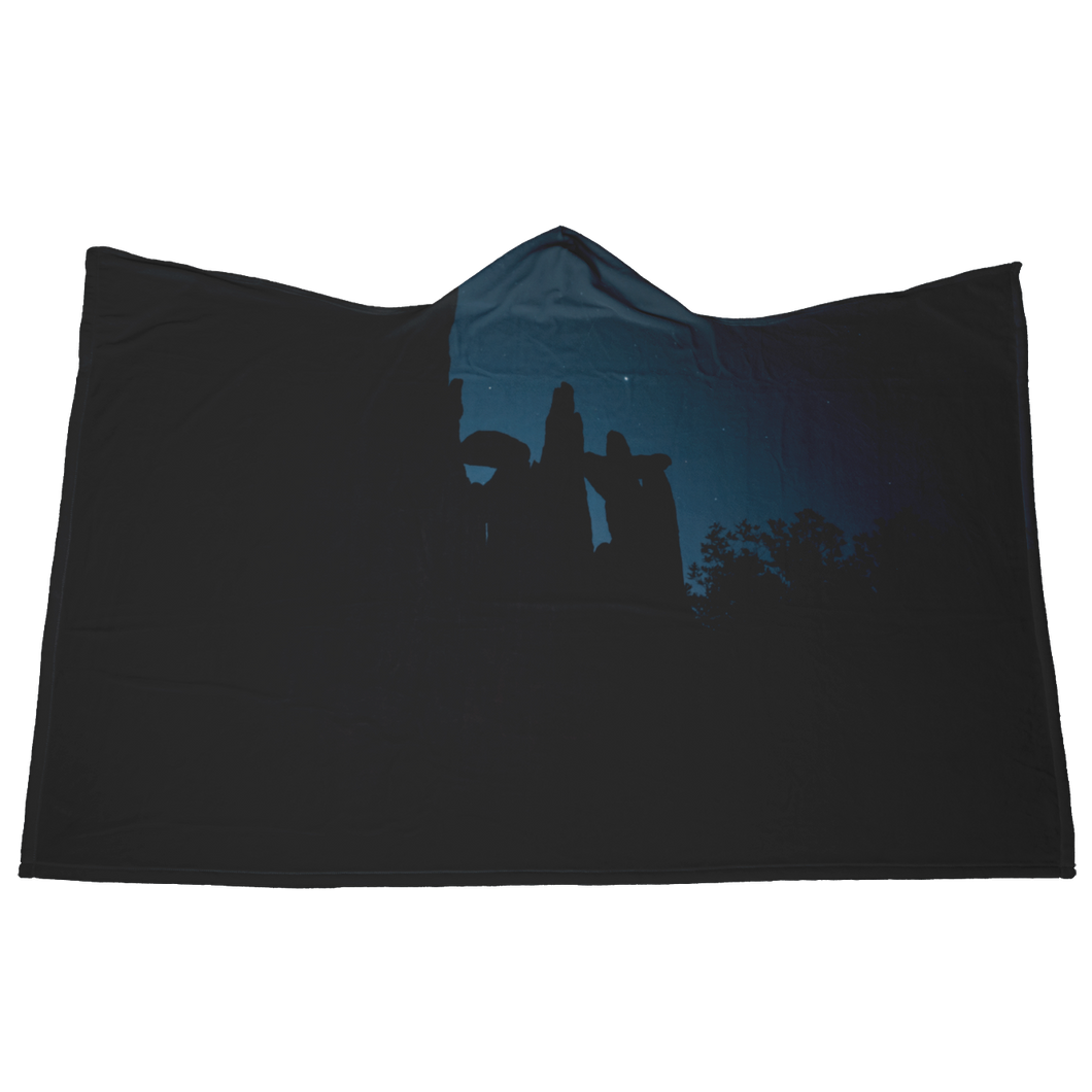 Garden of the Gods at night - Hooded Blanket