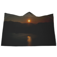 Load image into Gallery viewer, Dillon Reservoir Sunset - Hooded Blanket